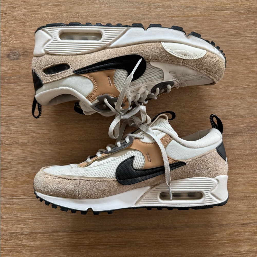 Nike Air Max 90 Futura